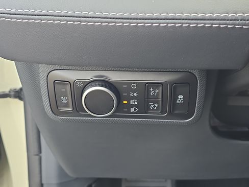 New 2025 Ford Mustang Mach-E Premium w/ Interior Protection Package image 18