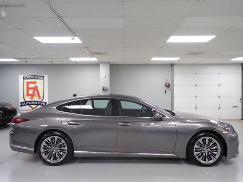 Used 2018 Lexus LS 500 AWD image 19
