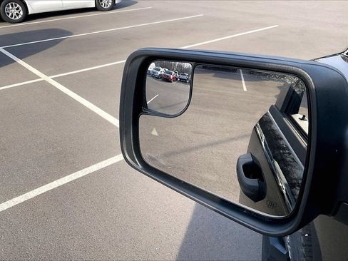New 2026 RAM 1500 Express AWD/4WD image 24