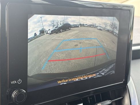 Used 2025 Toyota Corolla LE image 19