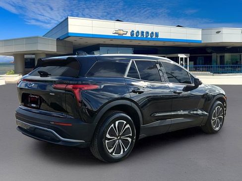 Used 2024 Chevrolet Blazer EV LT image 8