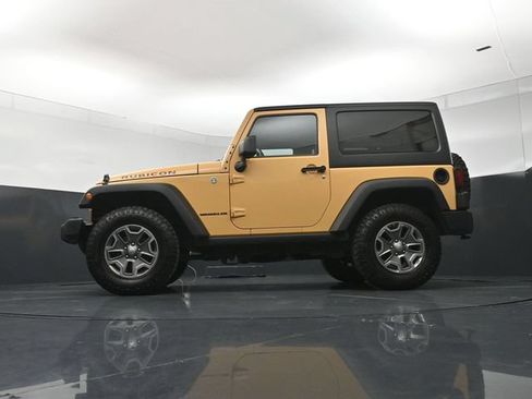 Used 2013 Jeep Wrangler Rubicon w/ PWR Convenience Group AWD/4WD image 21