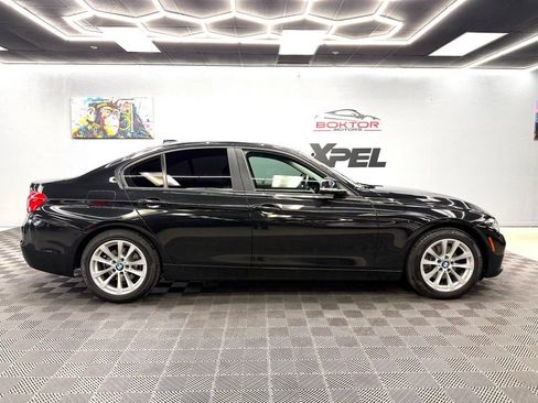 Used 2018 BMW 320i Sedan RWD image 17