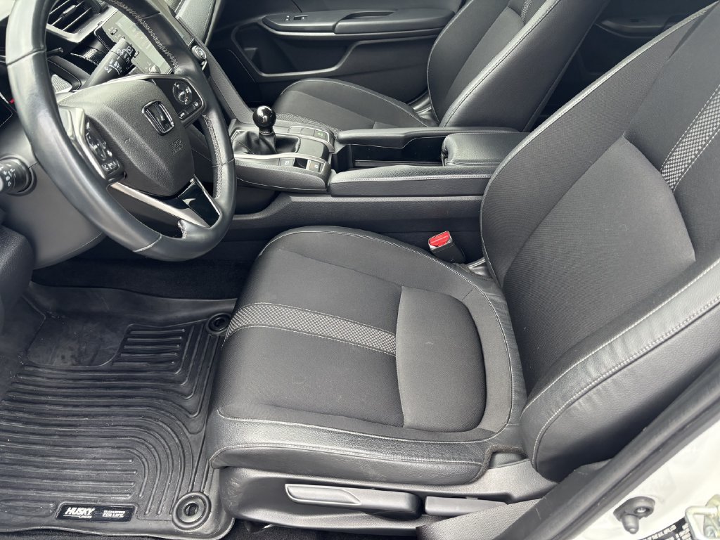 Used 2021 Honda Civic Sport image 11