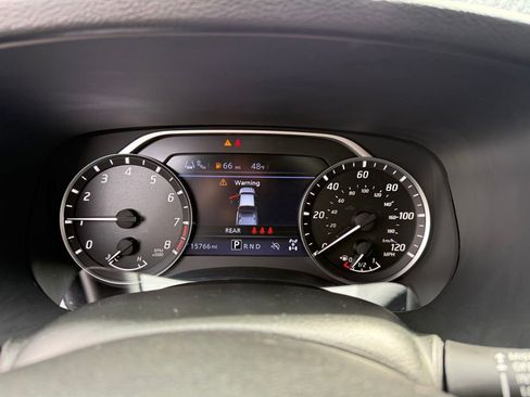 Certified 2023 Nissan Frontier SV w/ Midnight Edition Package image 30