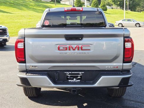 New 2025 GMC Canyon AT4 image 4