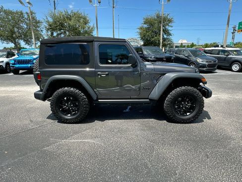 Used 2024 Jeep Wrangler Sport AWD/4WD image 4