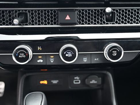 Used 2023 Honda Civic Sport image 29