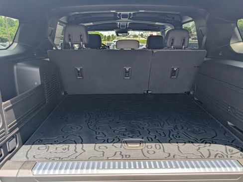 New 2025 GMC Hummer EV 2X AWD/4WD image 14