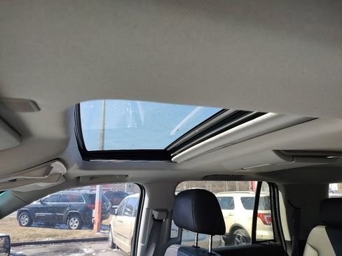 Used 2017 Chevrolet Tahoe Premier image 9