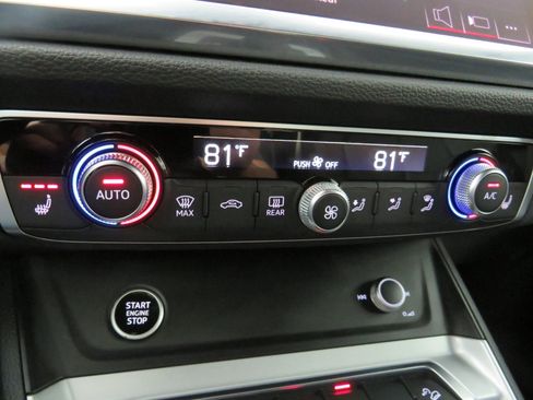 Used 2021 Audi Q3 2.0T Premium Plus w/ Premium Plus Package image 21