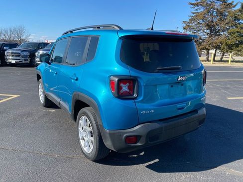 Used 2019 Jeep Renegade Latitude image 7