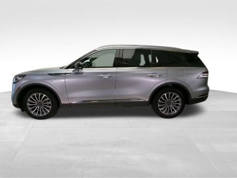 Used 2024 Lincoln Aviator Reserve w/ Equipment Group 201A AWD/4WD image 4