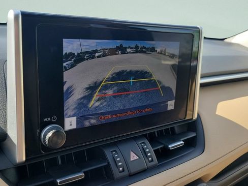 Certified 2023 Toyota RAV4 XLE Premium FWD image 17