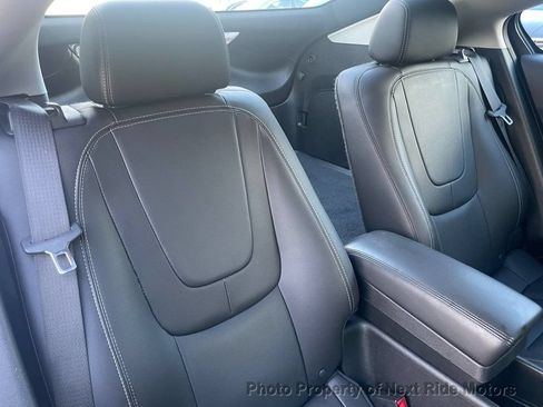 Used 2014 Chevrolet Volt Premium w/ Premium Trim Package FWD image 18