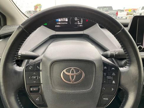 Used 2024 Toyota Prius LE FWD image 23