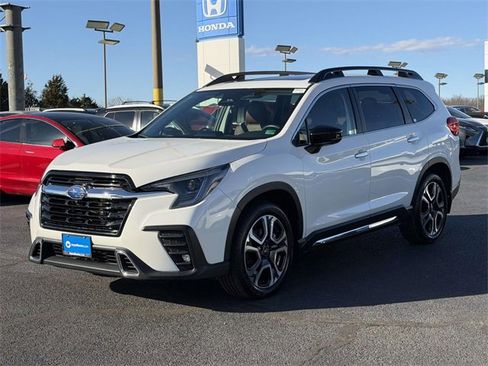 Used 2024 Subaru Ascent Touring image 4