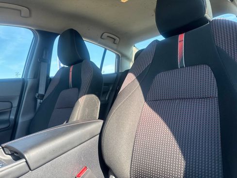 Used 2026 Nissan Sentra SR w/ Floor Mat Package FWD image 38
