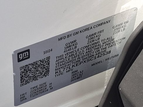 Used 2025 Chevrolet Trax ACTIV w/ Driver Confidence Package FWD image 30