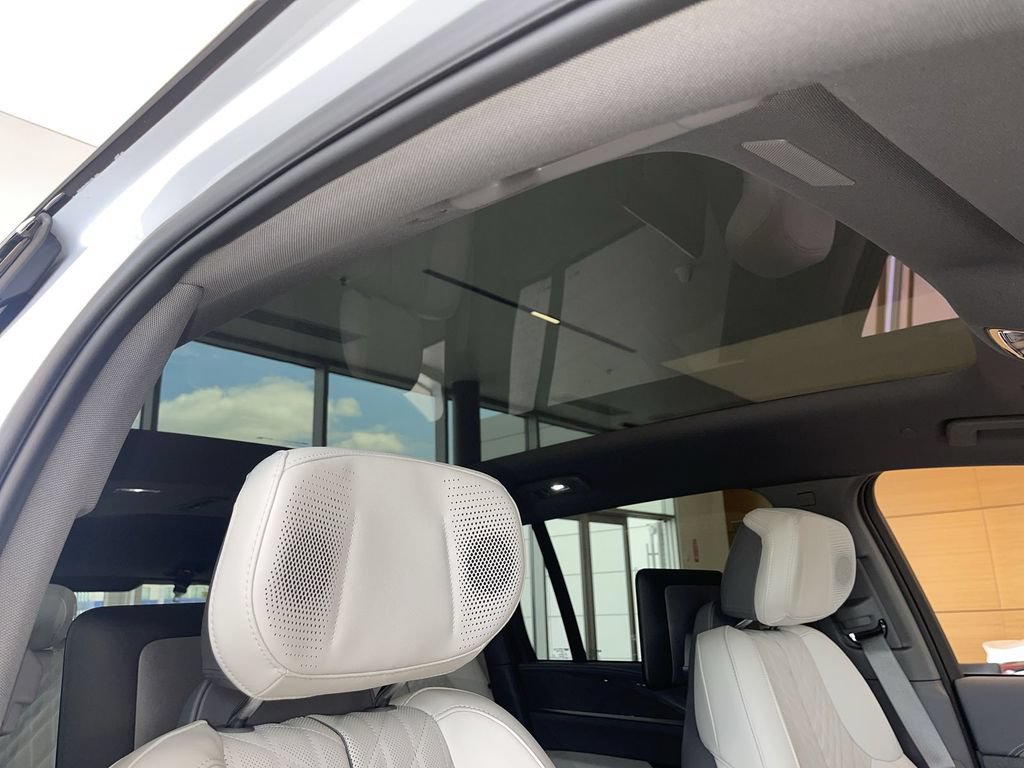 New 2026 Cadillac Escalade IQ Luxury 1 w/ LPO, Floor Liner Package AWD/4WD image 43