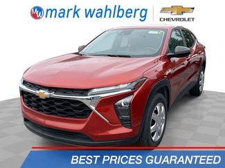 Used 2024 Chevrolet Trax LS FWD video 1