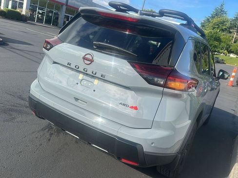 Used 2025 Nissan Rogue SV w/ Rock Creek Premium Package AWD/4WD image 6