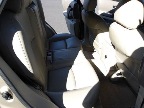 Used 2004 INFINITI FX45 AWD w/ Technology Pkg image 12