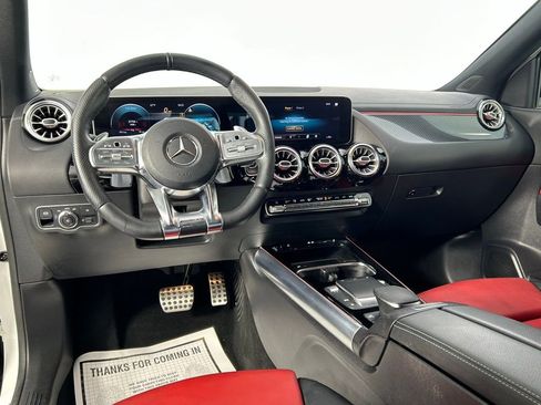 Used 2021 Mercedes-Benz GLA 35 AMG 4MATIC w/ Premium Package image 18