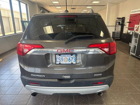 Used 2019 GMC Acadia SLT AWD/4WD image 4