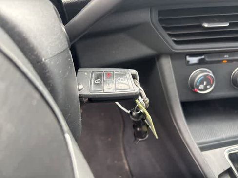 Used 2021 Volkswagen Jetta S image 25