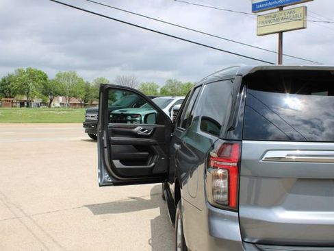 Used 2022 Chevrolet Tahoe LT image 12