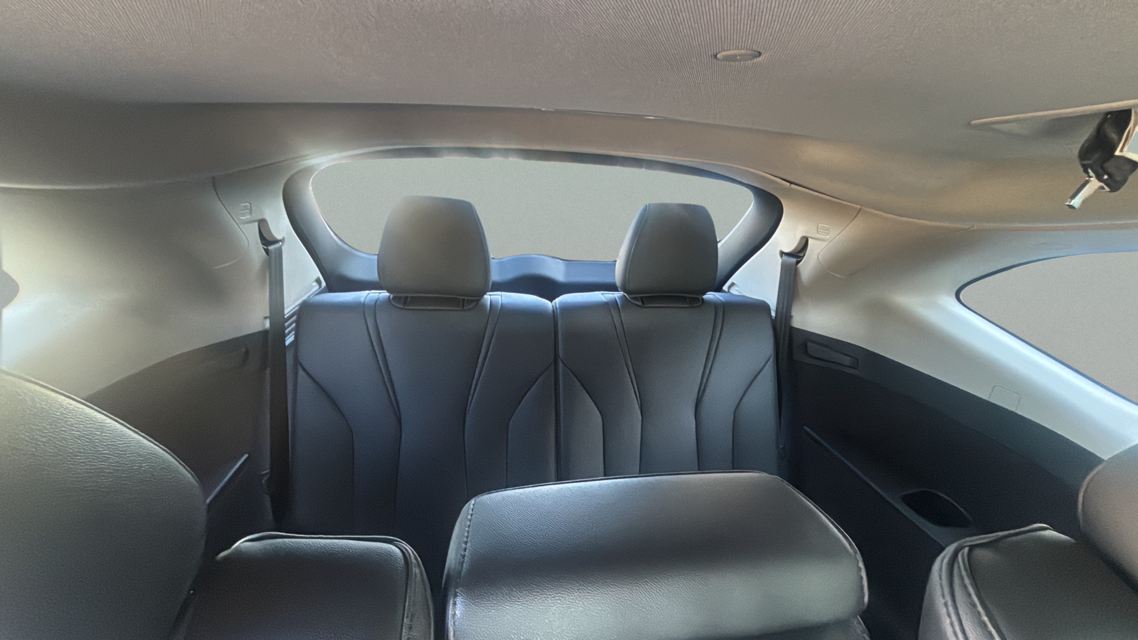 Certified 2025 Acura MDX FWD image 28