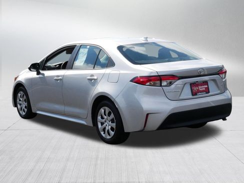 Certified 2026 Toyota Corolla LE FWD image 5
