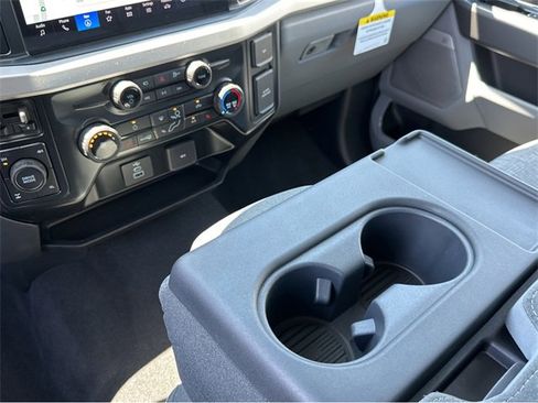New 2025 Ford F350 XLT w/ Black Appearance Package image 32