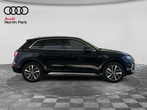 Used 2023 Audi Q5 2.0T Prestige w/ Prestige Package AWD/4WD image 6