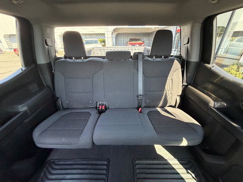 Used 2021 Chevrolet Silverado 1500 Custom Trail Boss w/ Safety Confidence Package AWD/4WD image 4