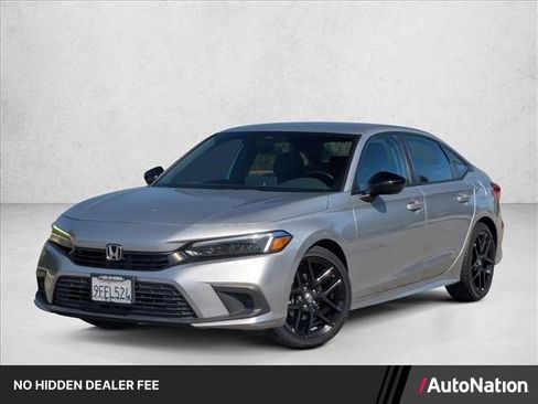 Used 2023 Honda Civic Sport image 1
