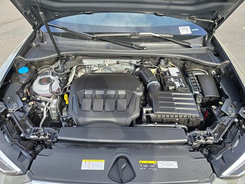 Certified 2025 Audi Q3 2.0T Premium w/ Convenience Package image 40