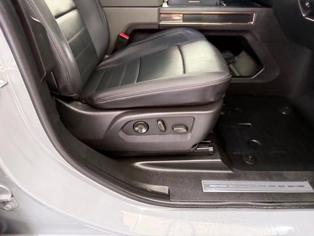 Used 2025 GMC Hummer EV 2X AWD/4WD image 21