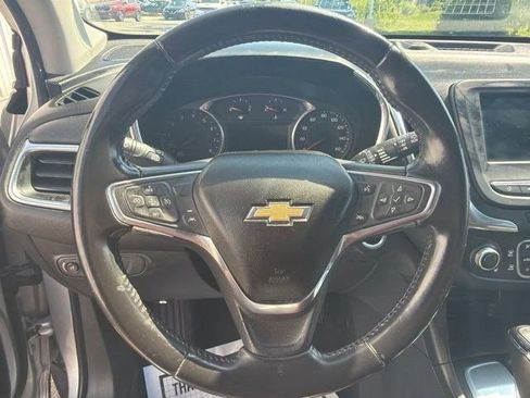 Used 2019 Chevrolet Equinox LT w/ Driver Convenience Package FWD image 16