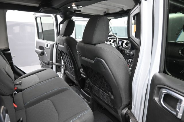 Used 2023 Jeep Wrangler Unlimited Rubicon 4xe w/ Cold Weather Group AWD/4WD image 20