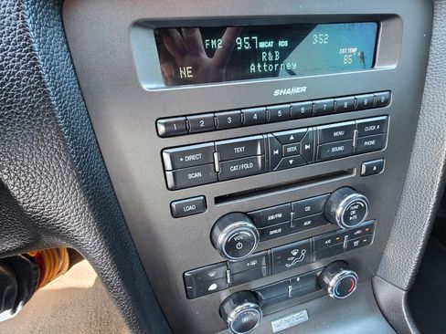 Used 2013 Ford Mustang Premium image 13