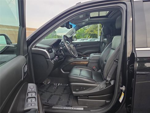 Used 2019 Chevrolet Tahoe LT w/ Max Trailering Package AWD/4WD image 12