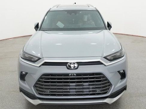 New 2026 Toyota Grand Highlander AWD Hybrid image 10