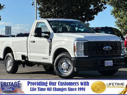 Used 2025 Ford F250 XL image 1