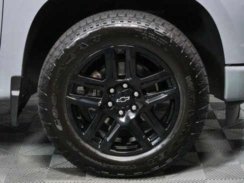 Used 2025 Chevrolet Silverado 1500 Custom w/ Turbomax Blackout Package AWD/4WD image 6
