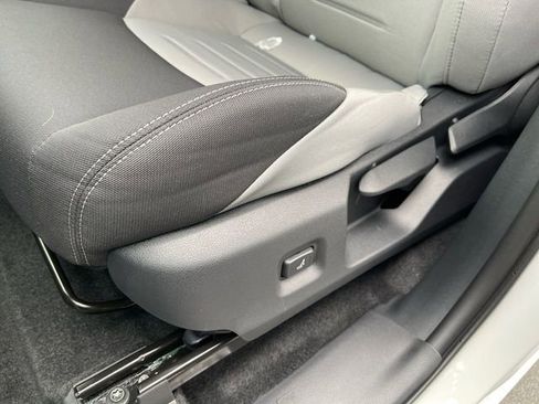 New 2025 Toyota Tacoma TRD Off-Road image 5