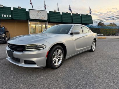 Used 2020 Dodge Charger SXT w/ Leather Interior Group
