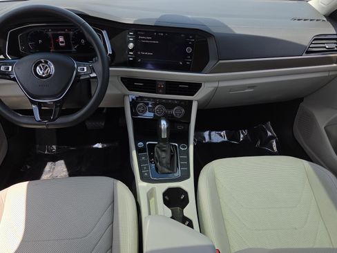 Used 2020 Volkswagen Jetta SEL Premium FWD image 13