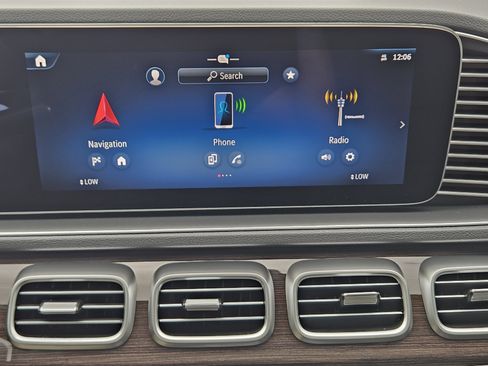 New 2026 Mercedes-Benz GLE 450 4MATIC image 17